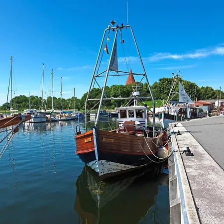 Steinfurths Huesing Sonnendeck * Poel